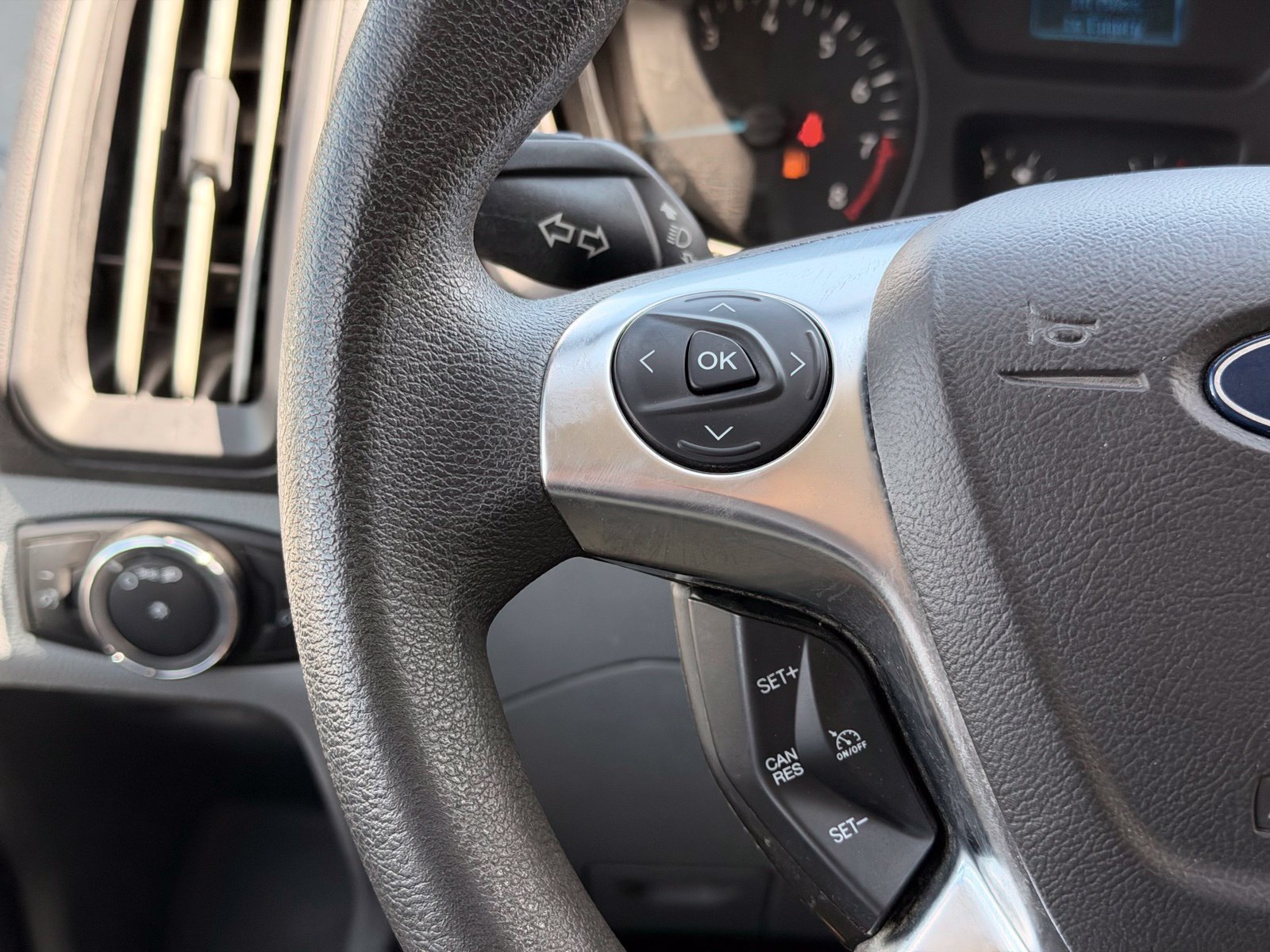 Used 2018 Ford Transit 150 130 Low Roof RWD image 35