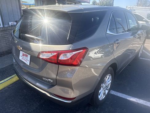 Used 2018 Chevrolet Equinox LT image 8