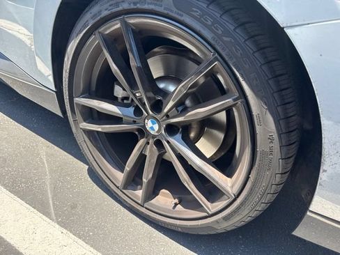 Used 2022 BMW 230i Coupe w/ M Sport Package RWD image 7