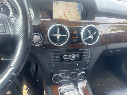 Used 2015 Mercedes-Benz GLK 350 4MATIC image 10