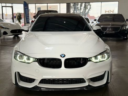 Used 2019 BMW M4 CS image 3