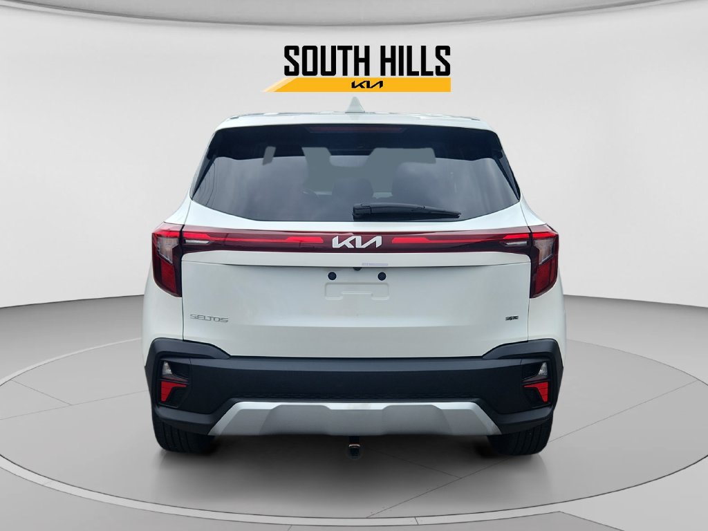 Certified 2024 Kia Seltos LX AWD/4WD image 4