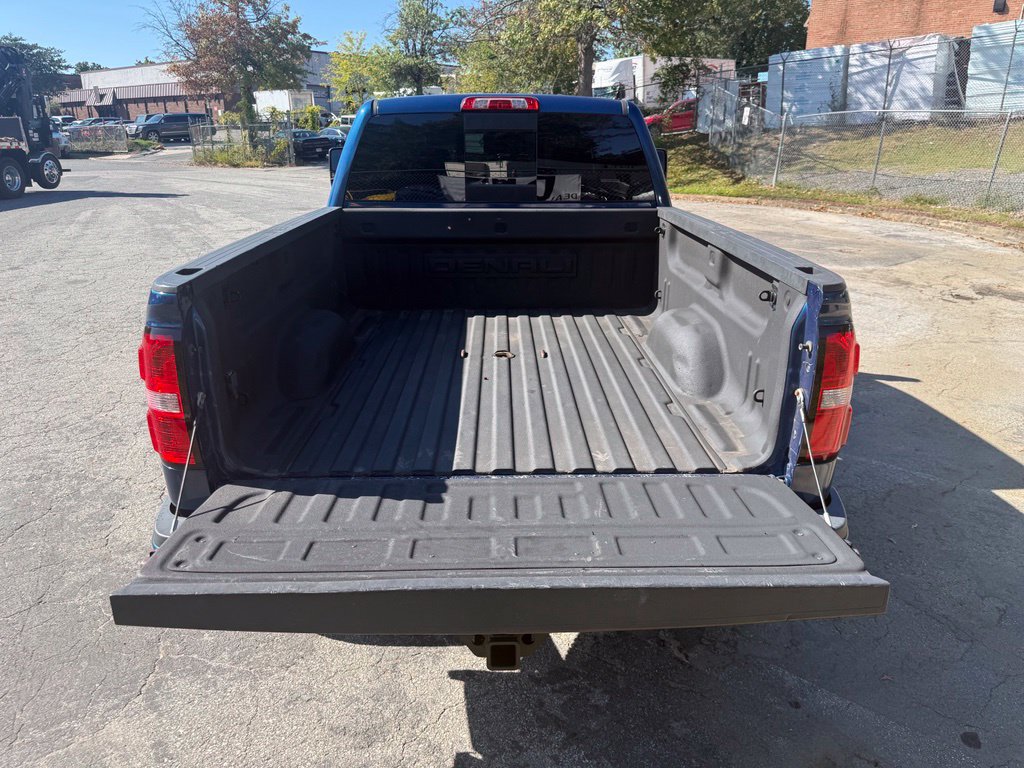 Used 2015 GMC Sierra 2500 Denali w/ Duramax Plus Package AWD/4WD image 18