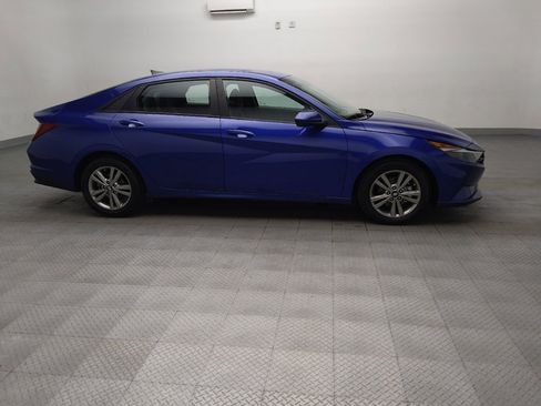 Used 2021 Hyundai Elantra SEL w/ Cargo Package FWD image 11