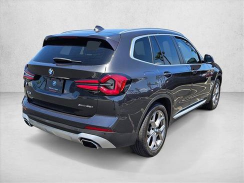 Used 2022 BMW X3 xDrive30i w/ Convenience Package AWD/4WD image 5