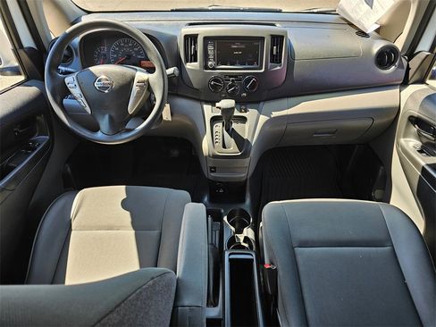 Used 2021 Nissan NV200 SV image 12