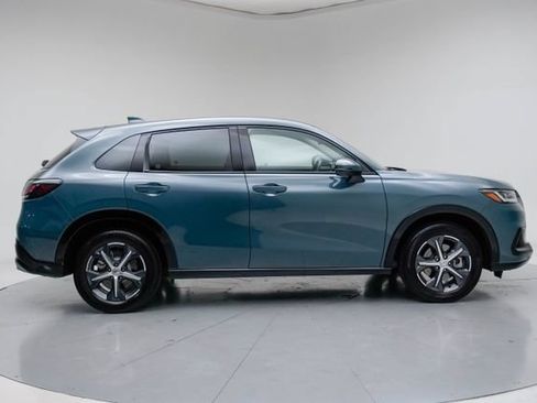 Used 2025 Honda HR-V EX-L image 10