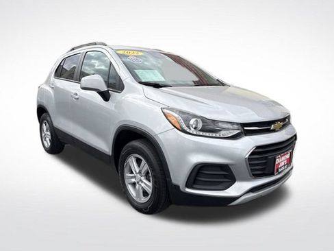 Used 2022 Chevrolet Trax LT w/ Driver Confidence Package AWD/4WD image 8