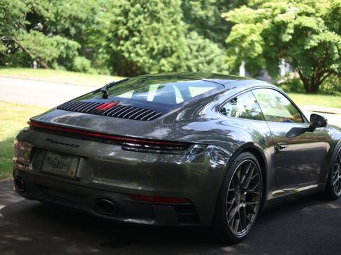 Used 2021 Porsche 911 GT3 RS image 11