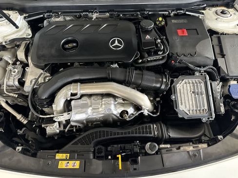 Used 2025 Mercedes-Benz CLA 250 4MATIC w/ Winter Package image 12