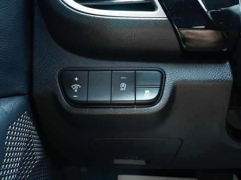 Used 2024 Kia Seltos S AWD/4WD image 23