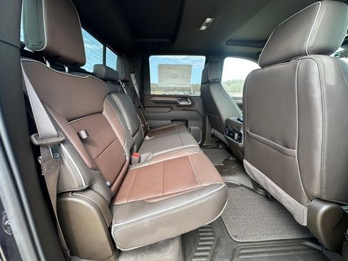 New 2026 GMC Sierra 2500 Denali w/ Denali Reserve Package image 31