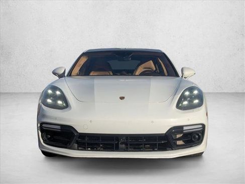 Used 2018 Porsche Panamera Turbo image 2