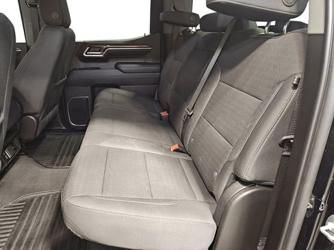 Used 2025 Chevrolet Silverado 1500 LT AWD/4WD image 13