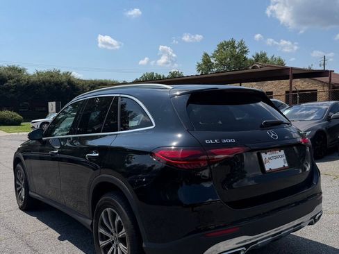 Used 2023 Mercedes-Benz GLC 300 4MATIC image 8