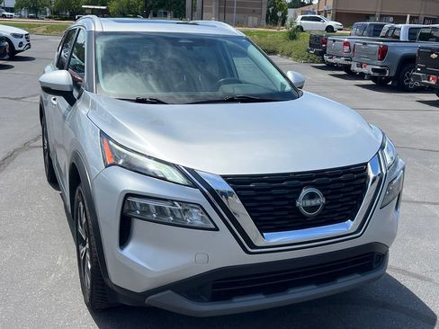 Used 2023 Nissan Rogue SV w/ SV Premium Package AWD/4WD image 5