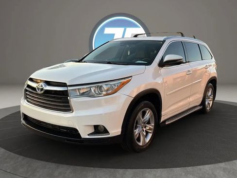 Used 2016 Toyota Highlander Limited Platinum image 16