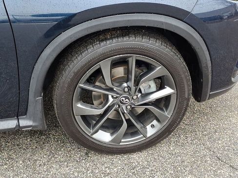 Used 2019 INFINITI QX50 Essential w/ Sensory Package image 9