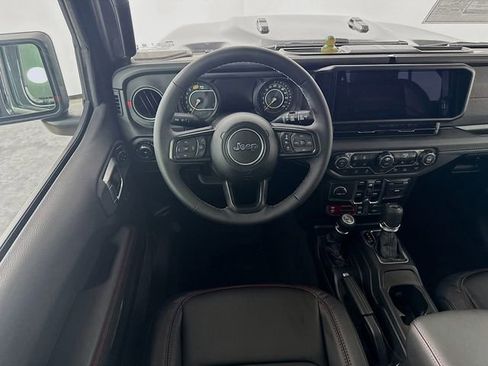 New 2026 Jeep Wrangler Unlimited Rubicon image 25