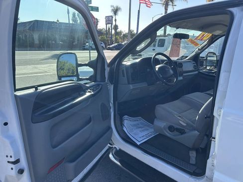 Used 2007 Ford F250 XLT RWD image 17