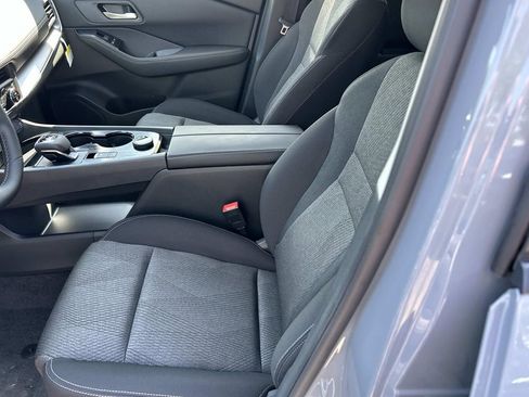 New 2026 Nissan Rogue SV AWD/4WD image 15