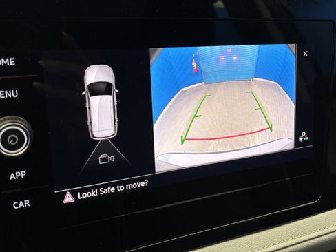 New 2026 Volkswagen Taos S image 18