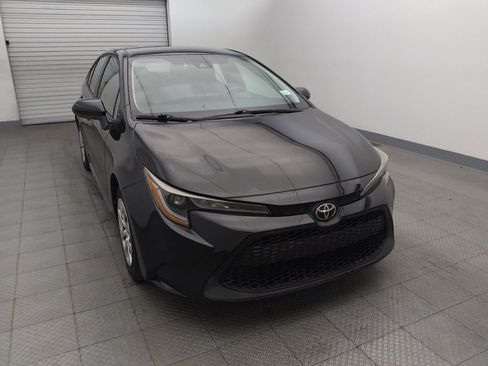 Used 2021 Toyota Corolla LE FWD image 15
