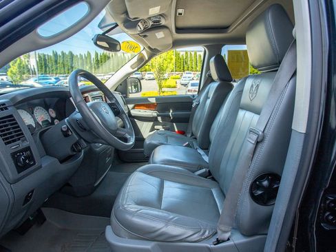 Used 2007 Dodge Ram 1500 Truck Laramie AWD/4WD image 9