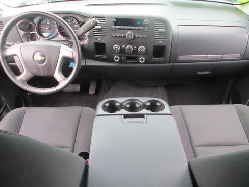 Used 2010 Chevrolet Silverado 2500 LT image 10
