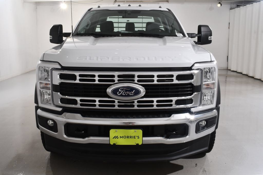 New 2026 Ford F550 4x4 Regular Cab Super Duty image 3