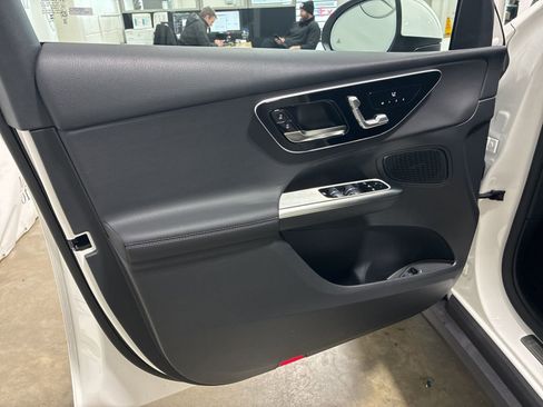 New 2026 Mercedes-Benz GLC 300 4MATIC image 6