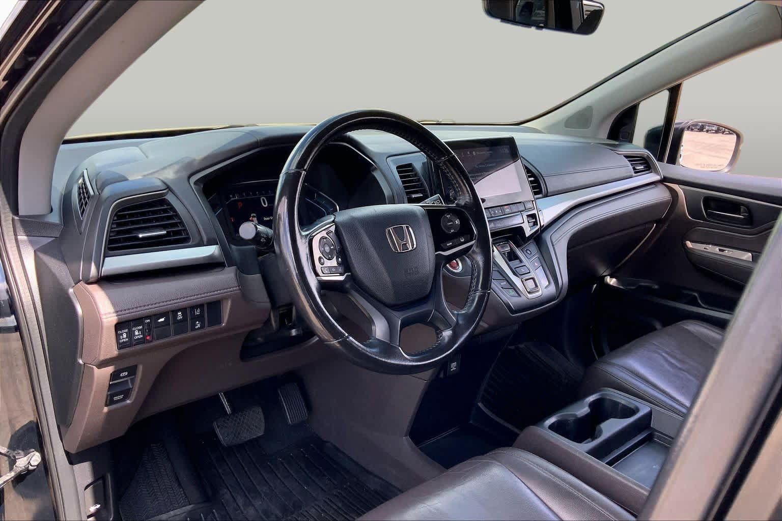 Used 2018 Honda Odyssey EX-L image 17