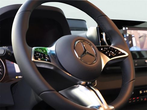 New 2025 Mercedes-Benz Sprinter 2500 image 18