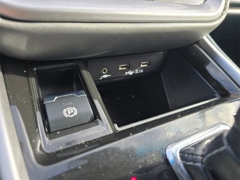 Used 2021 Subaru Outback Onyx Edition XT image 25