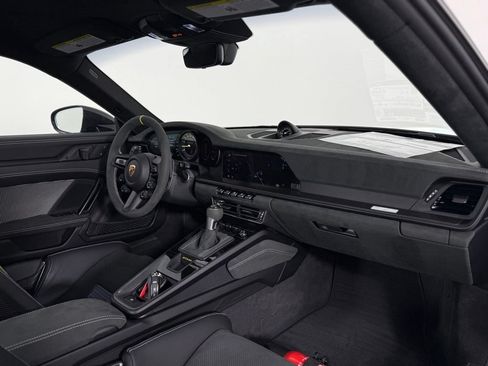 Used 2025 Porsche 911 GT3 RS RWD image 21