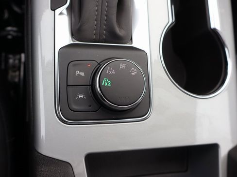 New 2026 Chevrolet Blazer LT image 9