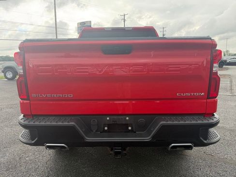 Used 2020 Chevrolet Silverado 1500 Custom Trail Boss w/ Custom Convenience Package AWD/4WD image 4
