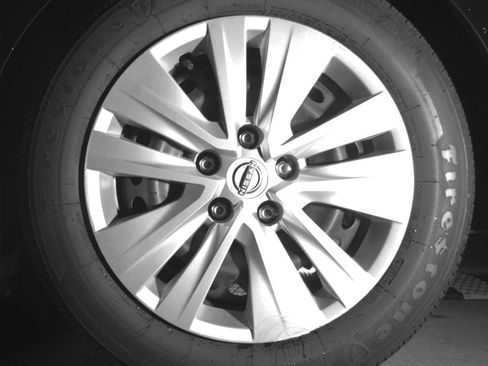 Used 2025 Nissan Sentra S FWD image 14