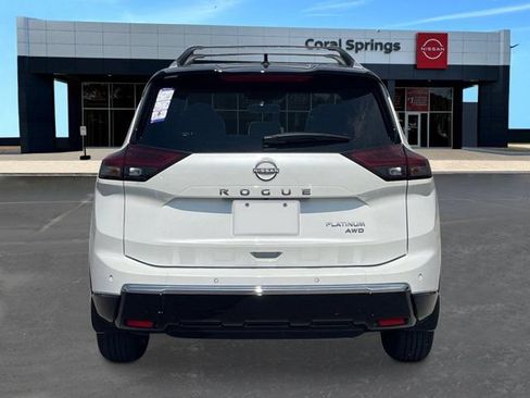 New 2026 Nissan Rogue Platinum w/ Platinum Premium Package AWD/4WD image 4