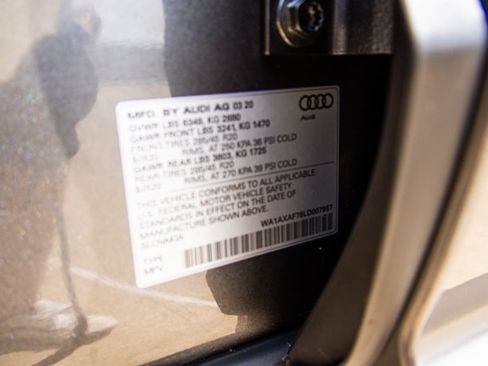 Used 2020 Audi Q7 3.0T Premium w/ Convenience Package AWD/4WD image 28