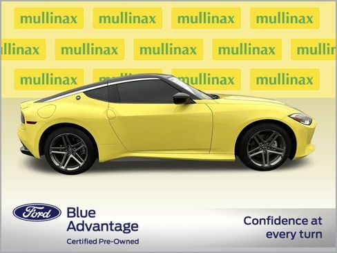 Used 2024 Nissan Z Sport w/ Floor Mat Package image 2