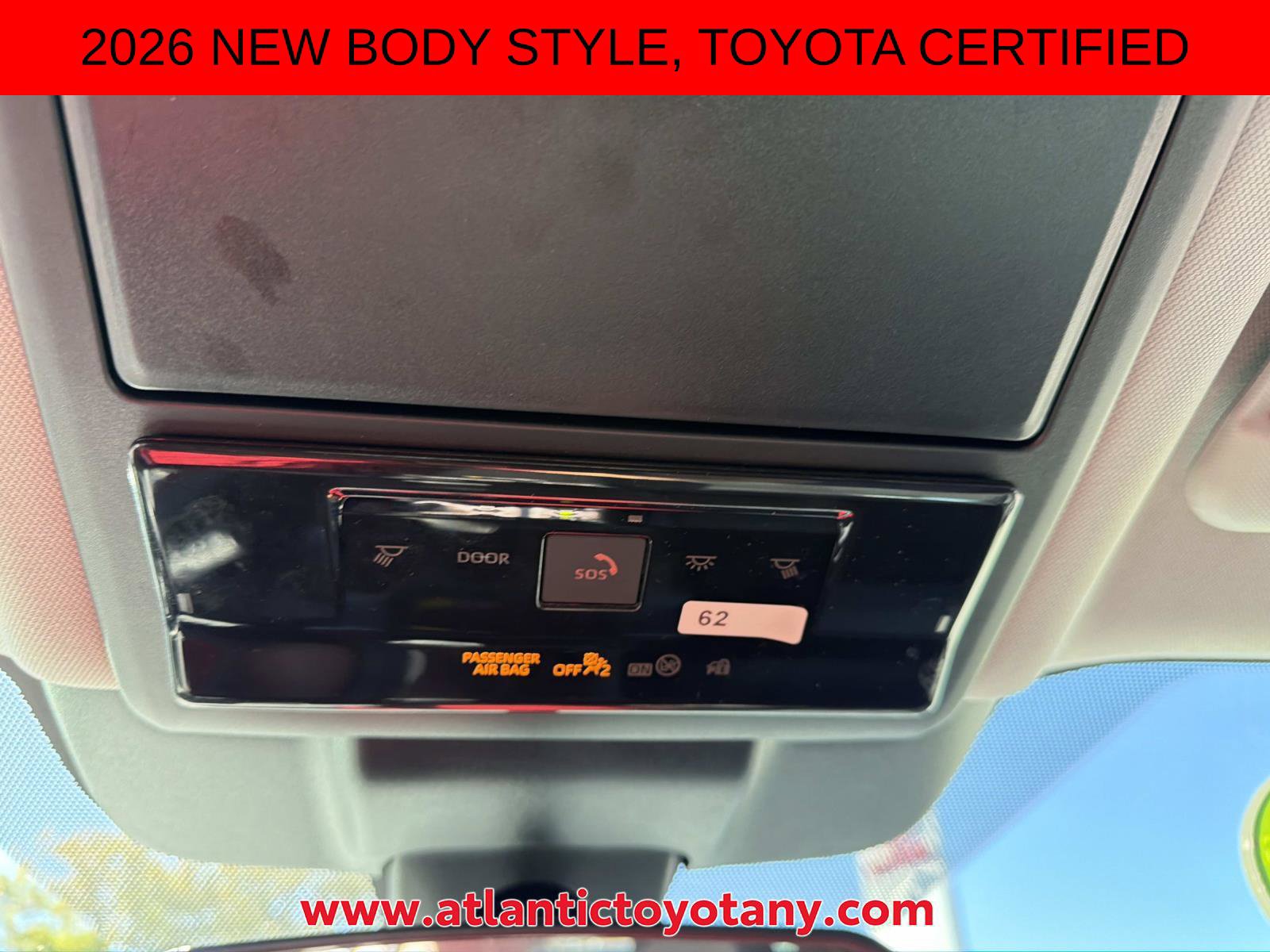 Used 2026 Toyota RAV4 XLE Premium AWD/4WD image 30