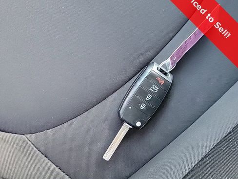 Used 2019 Kia Soul Base 4D Hatchback image 19