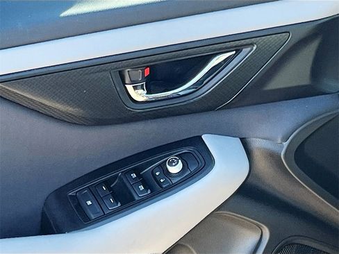 Used 2024 Subaru Outback Premium image 18