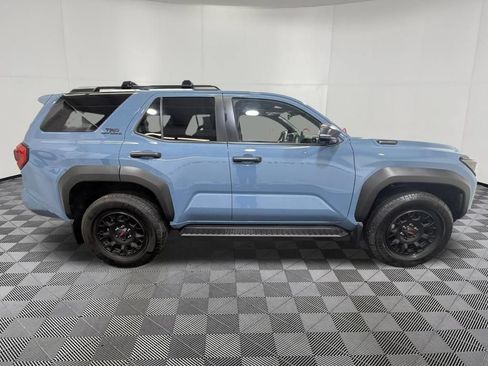 Used 2025 Toyota 4Runner TRD Off-Road Premium AWD/4WD image 7