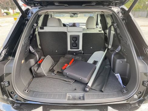 New 2025 Mitsubishi Outlander SE image 26