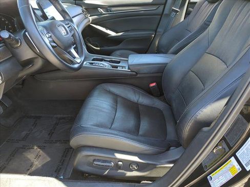 Used 2018 Honda Accord EX-L image 16