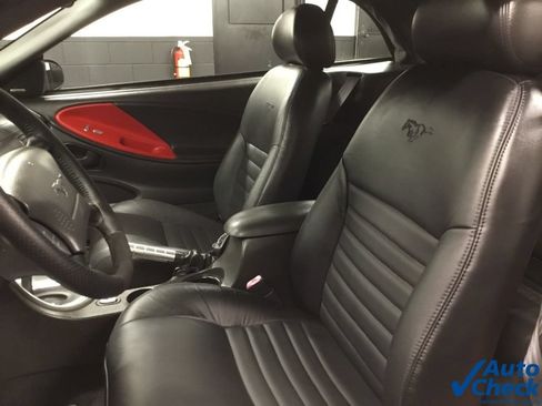Used 2004 Ford Mustang GT RWD image 33