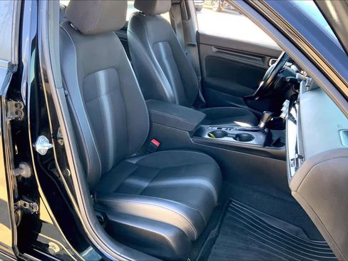 Used 2022 Honda Civic Sport image 8