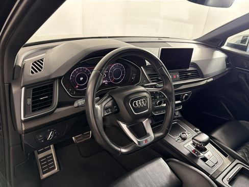 Used 2018 Audi SQ5 Premium Plus w/ S Sport Package AWD/4WD image 4
